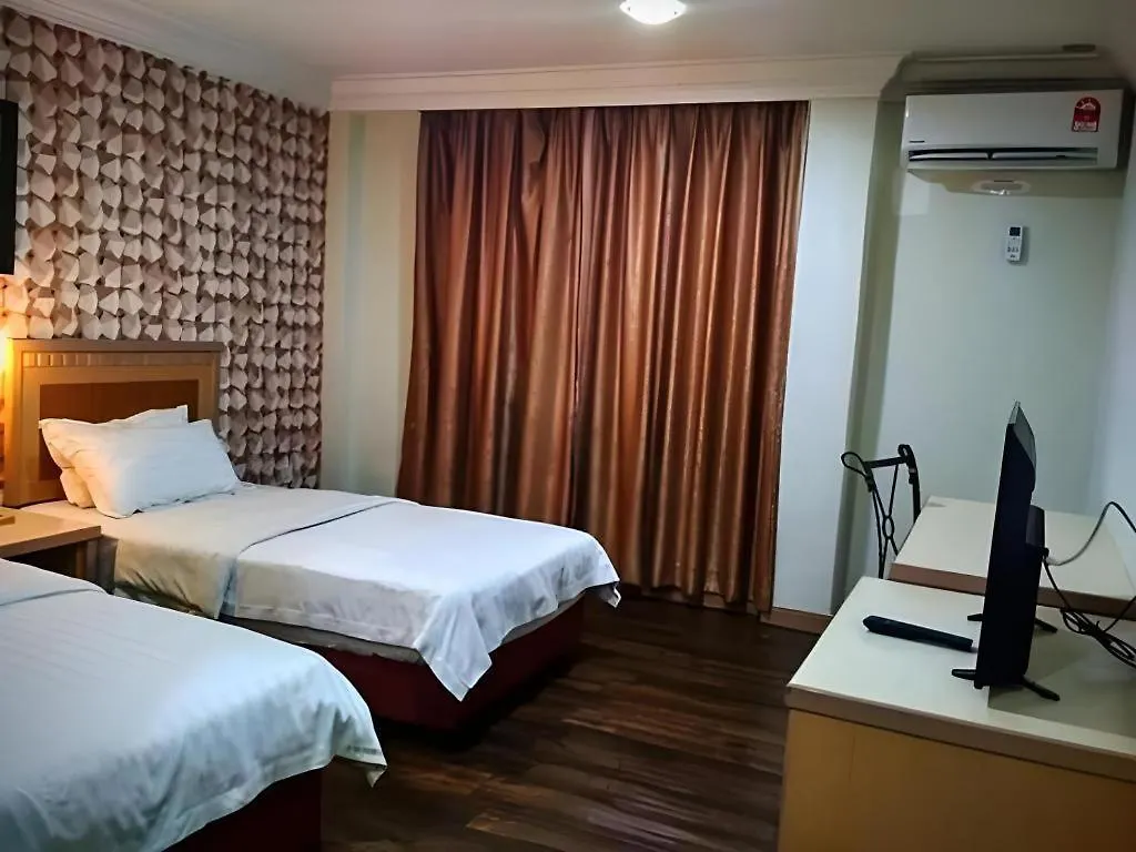 D'Borneo Hotel Kota Kinabalu 3*,